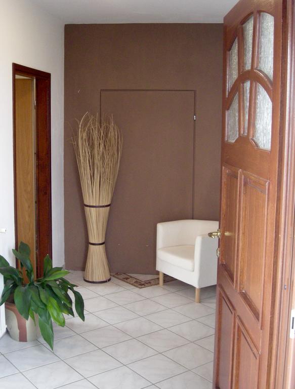 Lili'S House Apartment Liznjan Ngoại thất bức ảnh